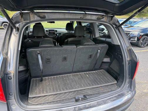 Modern Steel Metallic 2016 Honda Pilot Elite