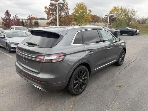 2023 Lincoln Nautilus Reserve