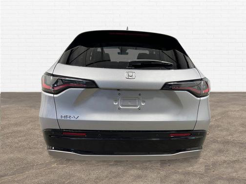 Sb 2027 Honda HR-V EX-L