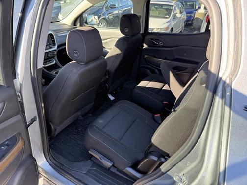 2023 GMC Acadia AWD SLE