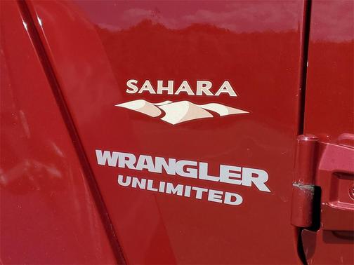 2013 Jeep Wrangler Unlimited Sahara