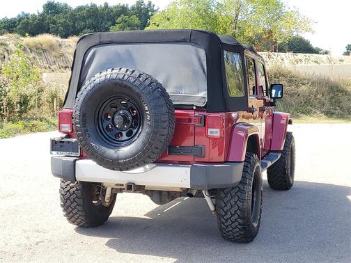 2013 Jeep Wrangler Unlimited Sahara