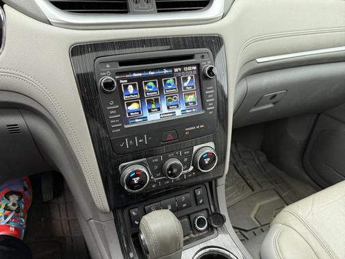 2016 Chevrolet Traverse 2LT