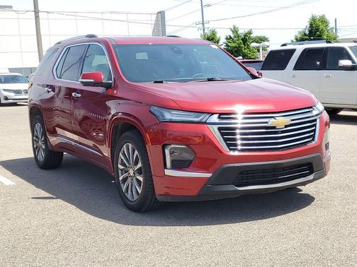 Cherry Red Tintcoat 2022 Chevrolet Traverse Premier