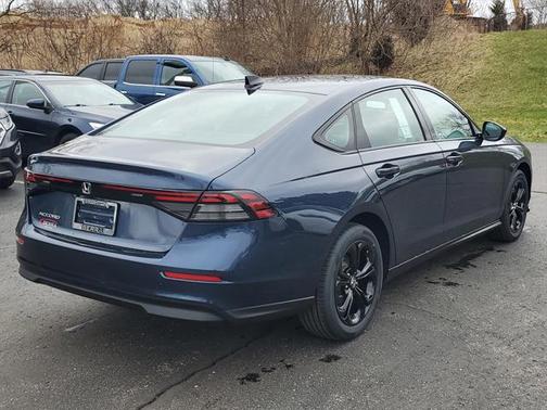 2025 Honda Accord Sport SE 1.5T