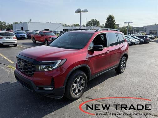 2022 Honda Passport AWD TrailSport
