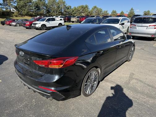 2018 Hyundai ELANTRA Sport