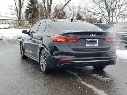 2018 Hyundai ELANTRA Sport