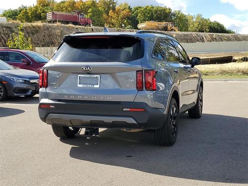 2021 Kia Sorento S
