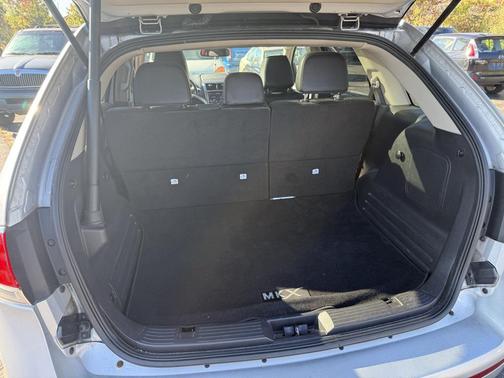 2012 Lincoln MKX Base