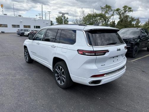 2023 Jeep Grand Cherokee L Overland