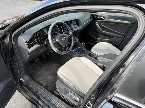 2020 Volkswagen Jetta 1.4T R-Line