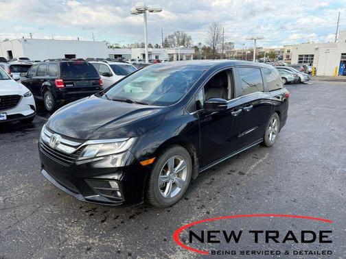 Crystal Black Pearl 2018 Honda Odyssey EX-L