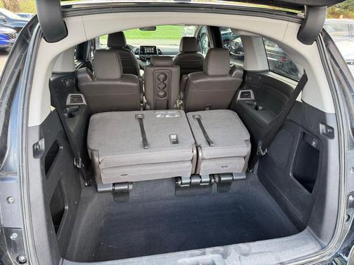 Crystal Black Pearl 2018 Honda Odyssey EX-L