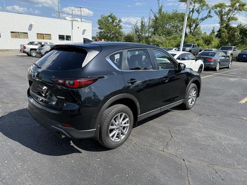 2022 Mazda CX-5 2.5 S Preferred