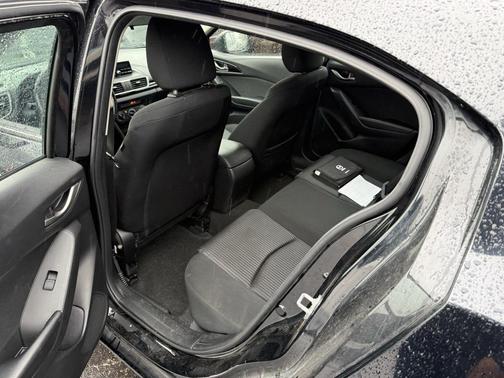 2014 Mazda Mazda3 i Touring