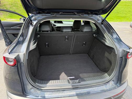 Deep Crystal Blue Mica 2023 Mazda CX-30 2.5 S Select Package