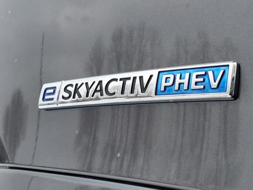 2025 Mazda CX-90 PHEV Premium Plus