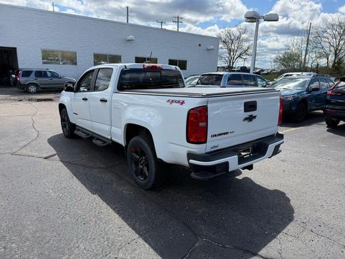 Summit White 2018 Chevrolet Colorado LT