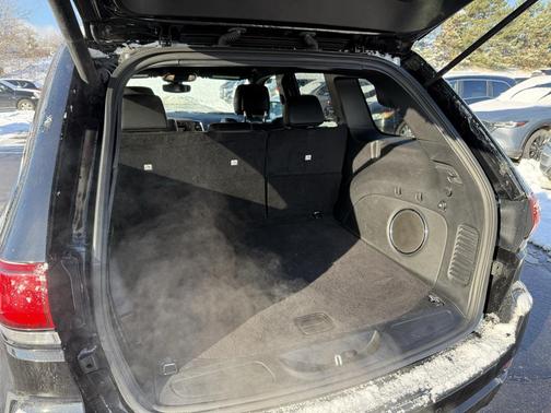 2022 Jeep Grand Cherokee Laredo