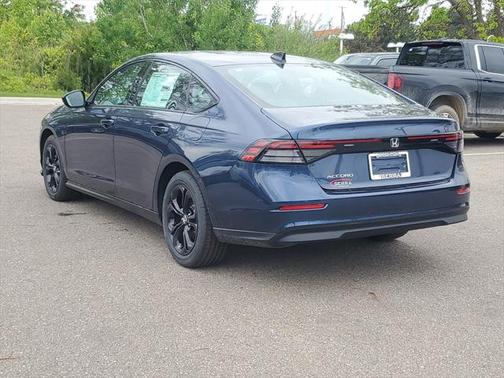 2025 Honda Accord Sport SE 1.5T