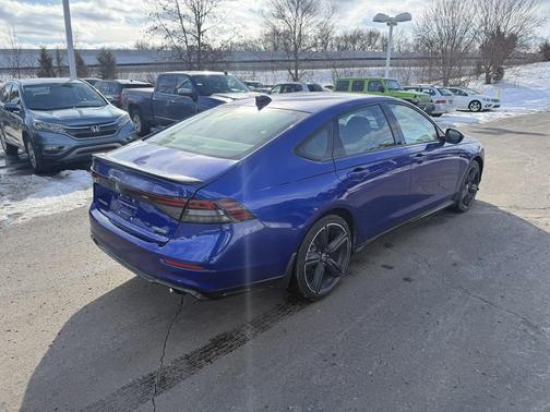 2023 Honda Accord Hybrid Sport-L