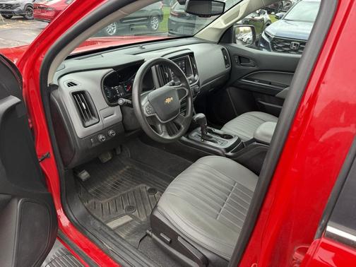 2020 Chevrolet Colorado WT