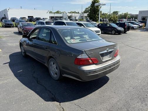 2003 Toyota Avalon XLS
