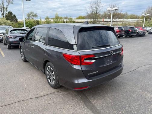 Modern Steel Metallic 2023 Honda Odyssey EX-L