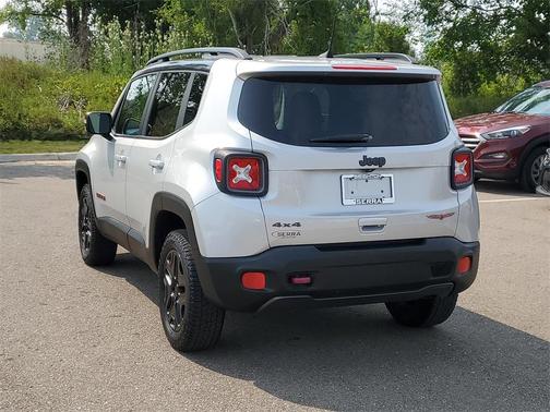 2018 Jeep Renegade Trailhawk