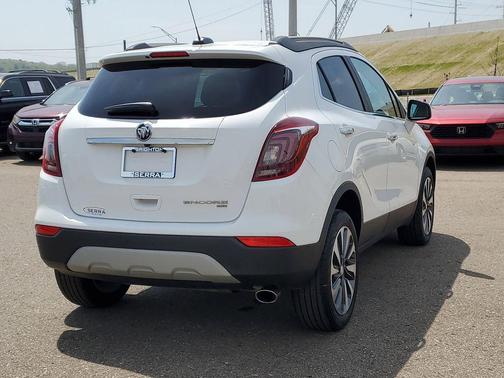 Summit White 2022 Buick Encore Preferred