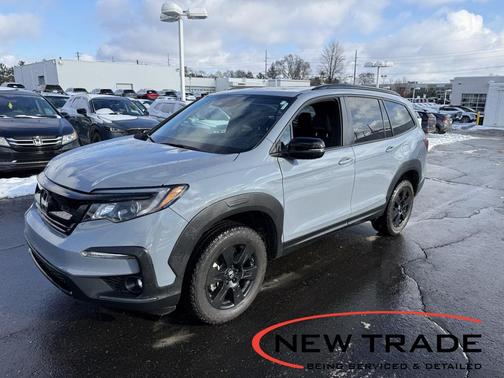2022 Honda Pilot AWD TrailSport