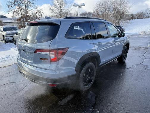 2022 Honda Pilot AWD TrailSport