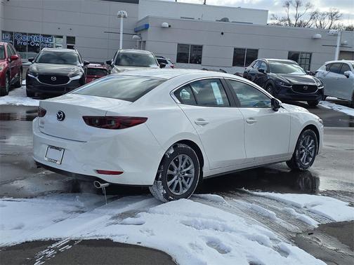 2026 Mazda Mazda3 FWD