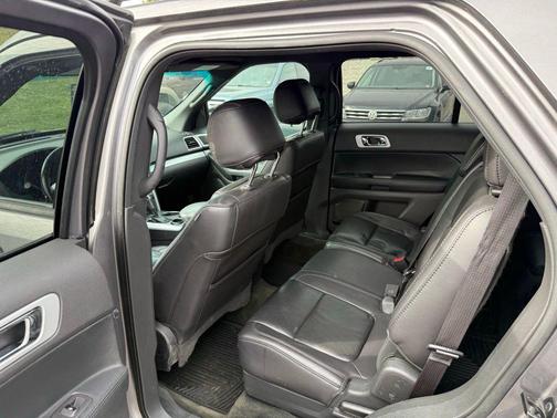 Sterling Gray Metallic 2013 Ford Explorer XLT