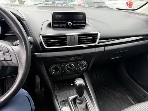 2014 Mazda Mazda3 i Touring