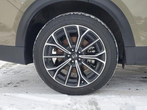 2025 Mazda CX-70 PHEV Premium Package