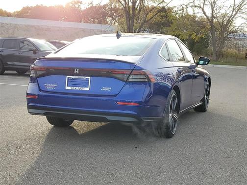 2023 Honda Accord Hybrid Base