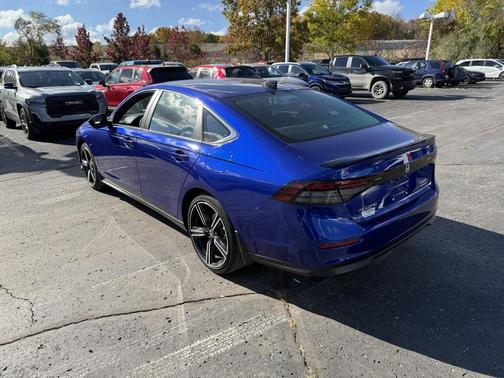 2023 Honda Accord Hybrid Base