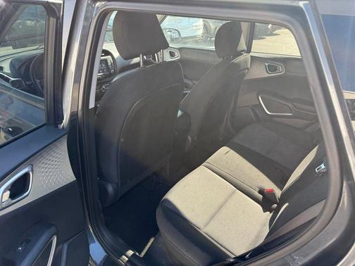 Gravity Grey 2020 Kia Soul LX