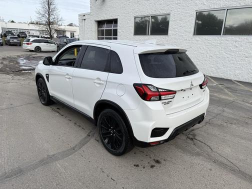 2021 Mitsubishi Outlander Sport 2.0 LE