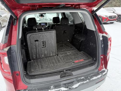 2022 GMC Acadia AWD SLE