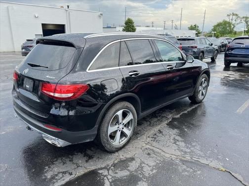 2017 Mercedes-Benz GLC 300 4MATIC
