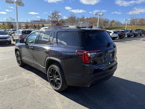 2022 GMC Acadia AWD SLE