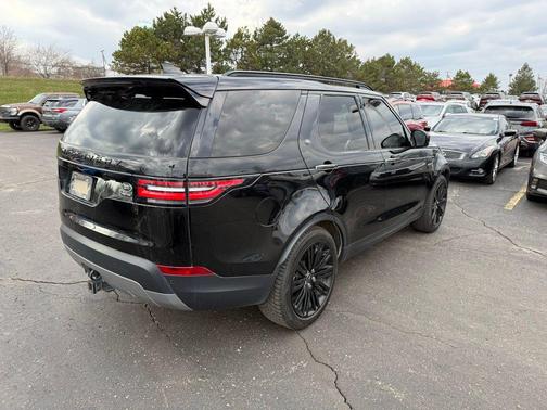 Narvik Black 2020 Land Rover Discovery HSE Luxury