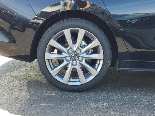 2025 Mazda Mazda3 FWD w/Preferred Package