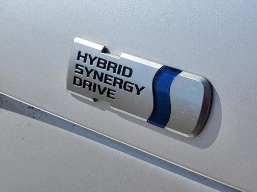 2012 Toyota Prius Three