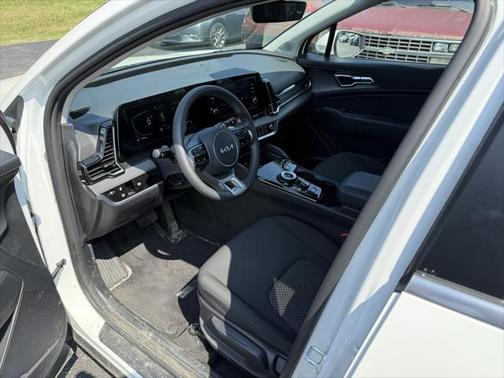 2025 Kia Sportage Hybrid LX
