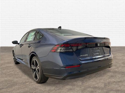 Canyon River Blue Metallic 2026 Honda Accord SE