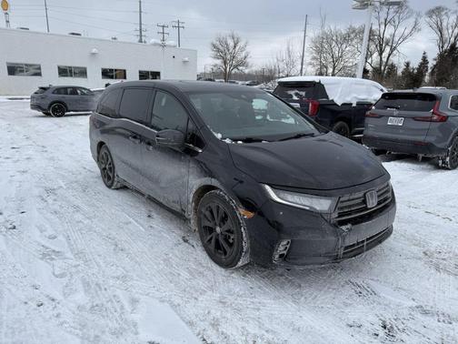 2023 Honda Odyssey Sport